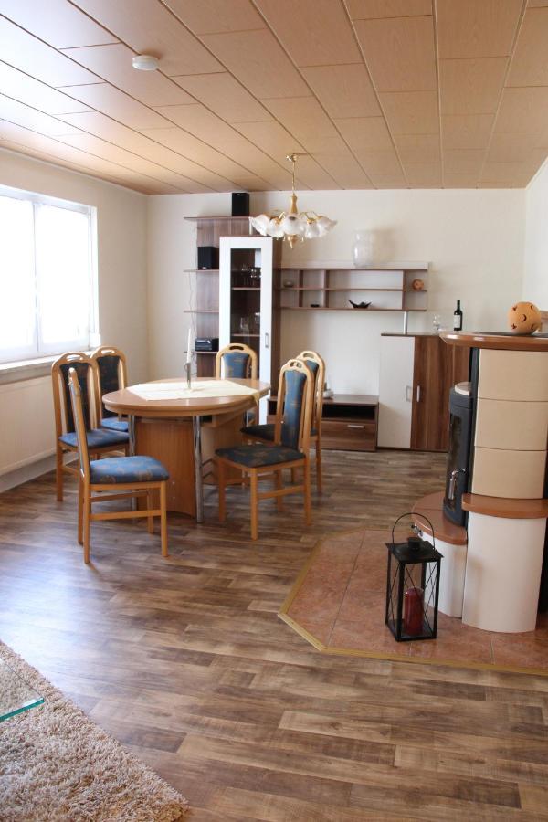 Landhaus "Zum Frosch" Kalbsrieth Экстерьер фото
